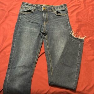 Prosperity size 30 raw hem long skinny jean